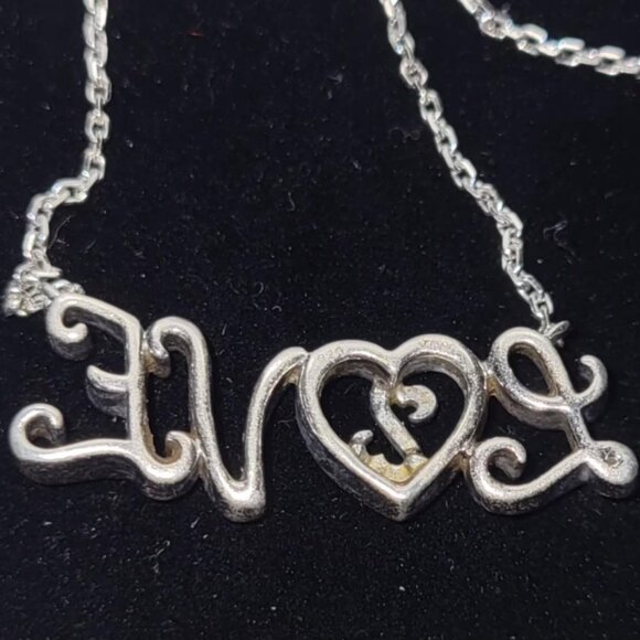 Jane Seymour Open Hearts LOVE Necklace - Picture 5 of 5